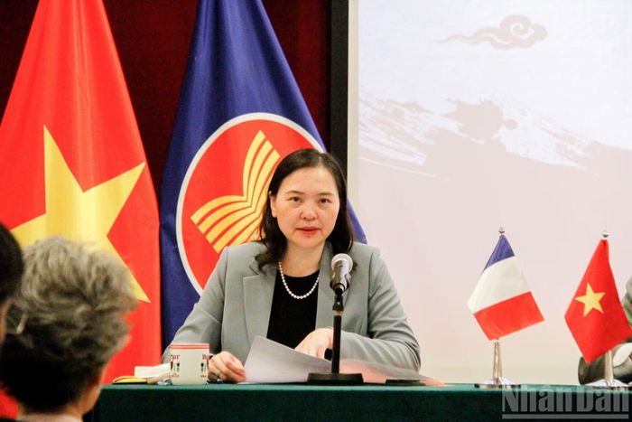 Đại sứ-Trưởng Phái đoàn thường trực Việt Nam bên cạnh UNESCO Nguyễn Thị Vân Anh phát biểu. (Ảnh: TRUNG HƯNG)