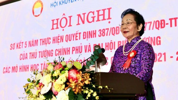GS.TS Nguyễn Thị Doan phát biểu khai mạc hội nghị. (Ảnh: Thu Trang)