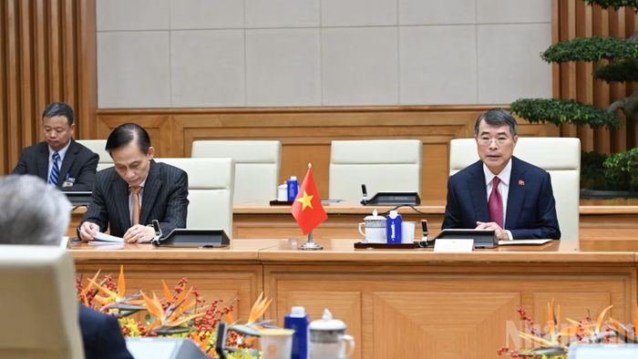  Thủ tướng Chính phủ Lê Minh Hưng phát biểu ý kiến tại buổi hội kiến. (Ảnh: TRẦN HẢI) 