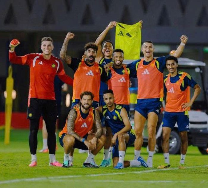 Ronaldo trở lại tập luyện cùng Al Nassr. Ảnh: Al Nassr 
