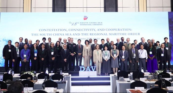   Các đại biểu tham dự Hội thảo khoa học quốc tế về Biển Đông lần thứ 18. Ảnh: Báo Thế giới và Việt Nam 