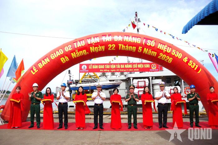  Bàn giao 2 tàu vận tải đa năng, ký hiệu số 530 và 531 đóng mới cho Quân chủng Hải quân, ngày 22-5-2026.  