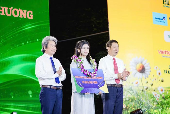 Ngọc Phương là thủ khoa đầu vào trường ĐH Sư phạm (ĐH Đà Nẵng), năm 2026.