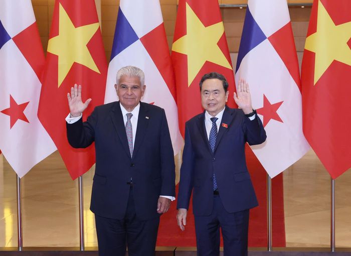  Chủ tịch Quốc hội Trần Thanh Mẫn và Tổng thống nước Cộng hòa Panama José Raúl Mulino Quintero. Ảnh: QUANG PHÚC 