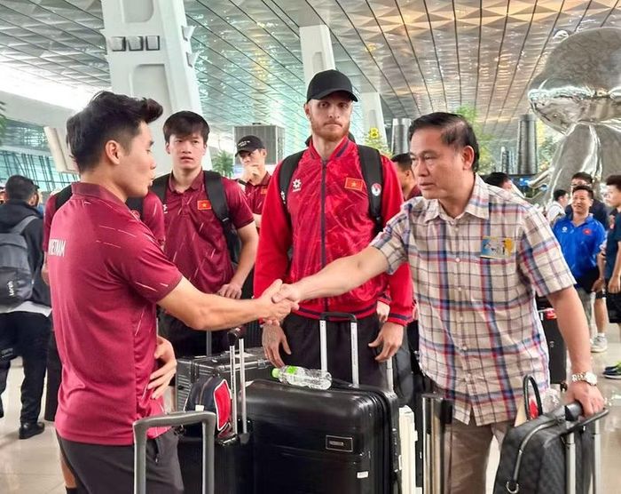 Đây là cơ hội để HLV Kim Sang-sik thử nghiệm đội hình, trao cơ hội cho các cầu thủ trẻ và hoàn thiện lối chơi. Ảnh: VFF.