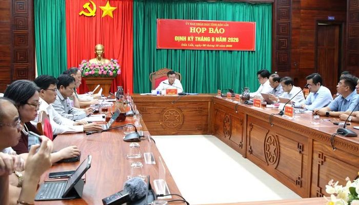 UBND tỉnh Đắk Lắk họp báo định kỳ tháng 9/2026. (Ảnh: TH)