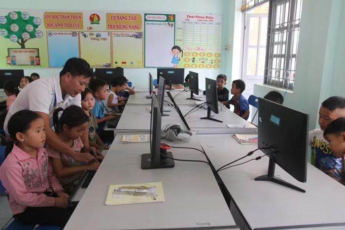 Tỉnh Lai Châu đã phát hành được 99,6 học bạ số.