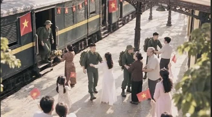 Bối cảnh nhà ga Hà Nội xưa trong MV.