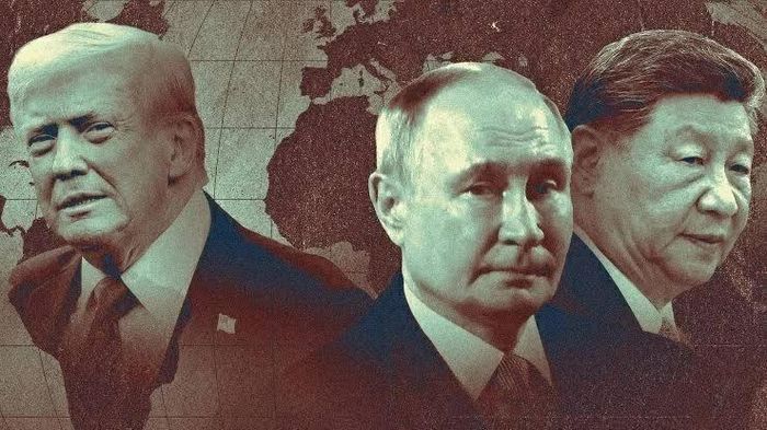 Tổng thống Nga Vladimir Putin ủng hộ một cuộc gặp ba bên với Tổng thống Mỹ Donald Trump và Chủ tịch Trung Quốc Tập Cận Bình bên lề APEC. (Nguồn: Getty Images)
