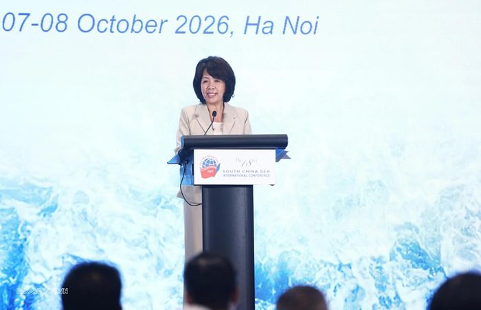 Thứ trưởng Ngoại giao Nguyễn Thị Hoàng Vân phát biểu tại Hội thảo Biển Đông. (Ảnh: Thành Long)