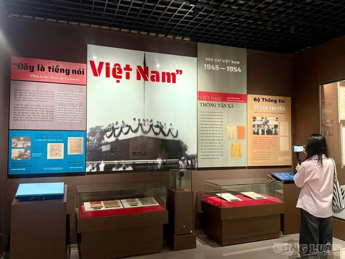Các tư liệu báo chí giai đoạn 1945–1954 được lưu giữ tại Bảo tàng Báo chí Việt Nam.