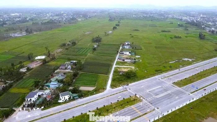 Trước đó, HĐND tỉnh Nghệ An đã thông qua chủ trương đầu tư dự án Xây dựng Trung tâm hành chính tỉnh theo phương thức PPP, với tổng mức đầu tư dự kiến khoảng 5.680 tỷ đồng.