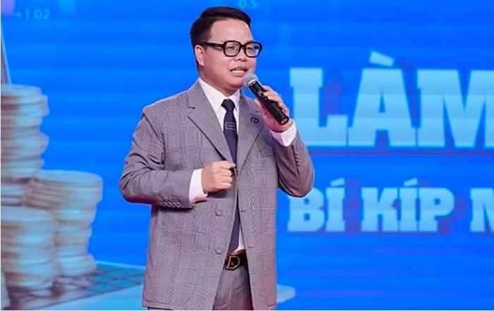 Lê Khắc Ngọ.
