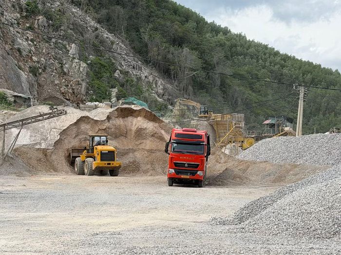 Việc khơi thông nguồn vật liệu sẽ giúp Quảng Trị tăng tốc giải ngân vốn đầu tư công trong những tháng còn lại.