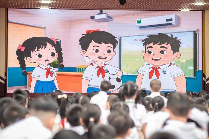  Chương trình được tổ chức dưới hình thức trực quan, sinh động và tương tác, giúp học sinh dễ dàng tiếp cận các kiến thức về sử dụng năng lượng an toàn, tiết kiệm và hiệu quả. 