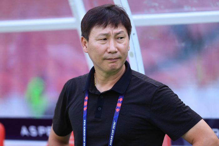 Và nguyên nhân lớn nhất nằm ở chính "bộ não" của tuyển Việt Nam - HLV Kim Sang Sik