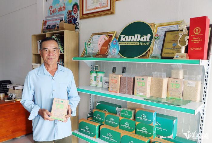 Các sản phẩm gạo hữu cơ của HTX được tiêu thụ trong nước và liên kết xuất khẩu.