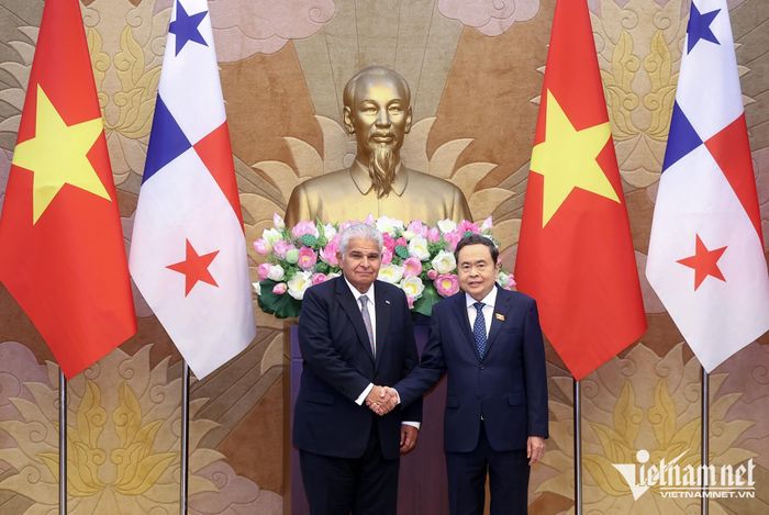 Chủ tịch Quốc hội Trần Thanh Mẫn hội kiến Tổng thống Panama José Raúl Mulino