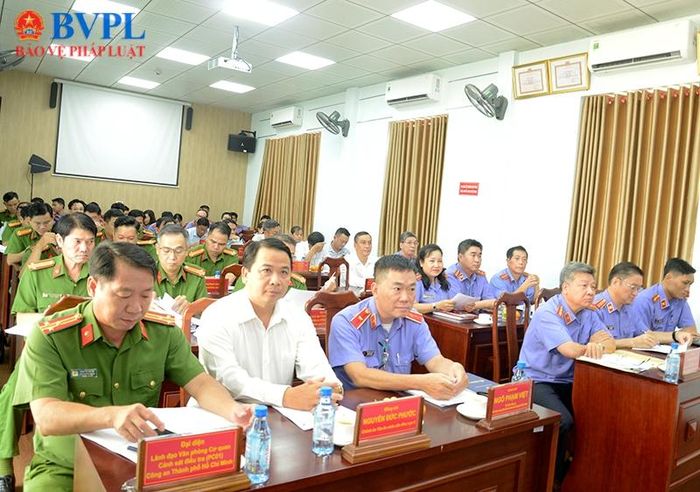  Đại biểu tham dự hội nghị.