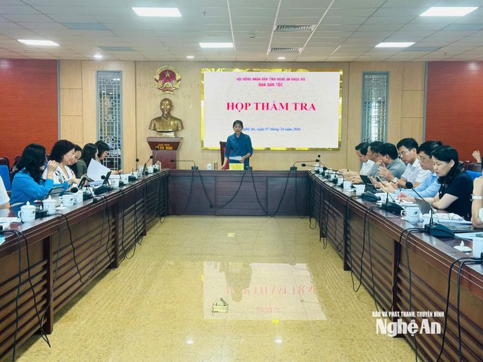 Toàn cảnh cuộc họp. Ảnh: Thu Vinh
