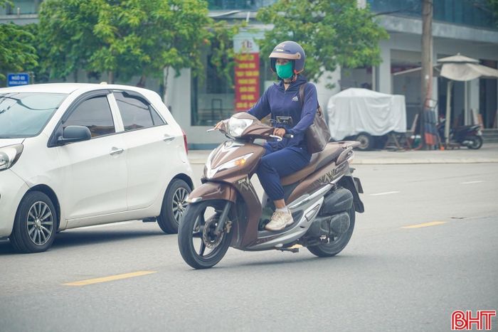 Gió mùa đông bắc về không chỉ mang theo sự thay đổi của thời tiết mà còn gợi lên những cảm nhận rất riêng về nhịp sống nơi phố phường Hà Tĩnh.