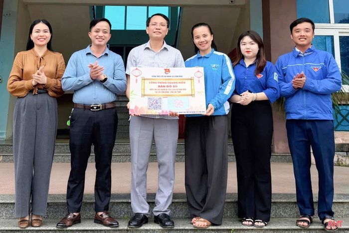 Những hoạt động của Hội LHTN Việt Nam xã Cẩm Bình ngày càng đi vào chiều sâu, thiết thực.