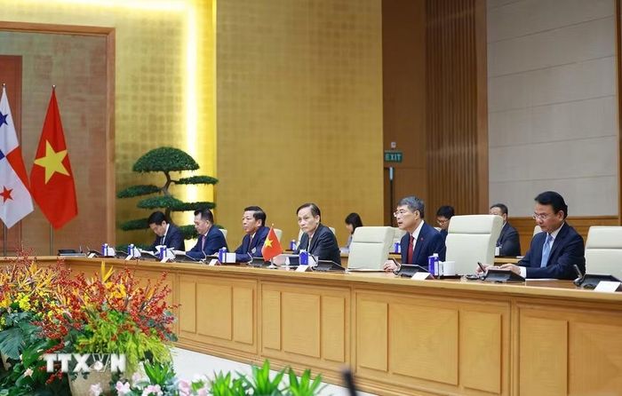 Thủ tướng Lê Minh Hưng phát biểu. (Ảnh: Dương Giang/TTXVN)