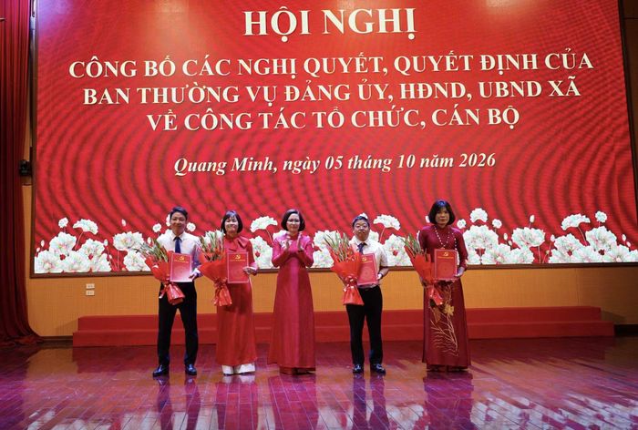 Hội nghị công tác cán bộ tại xã Quang Minh (TP Hà Nội).