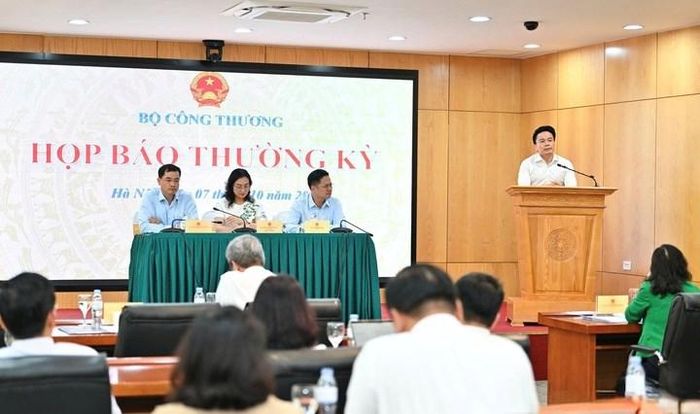 Ông Ngô Chung Khanh, Phó Vụ trưởng Vụ Phát triển thị trường nước ngoài và Thương mại đa biên.