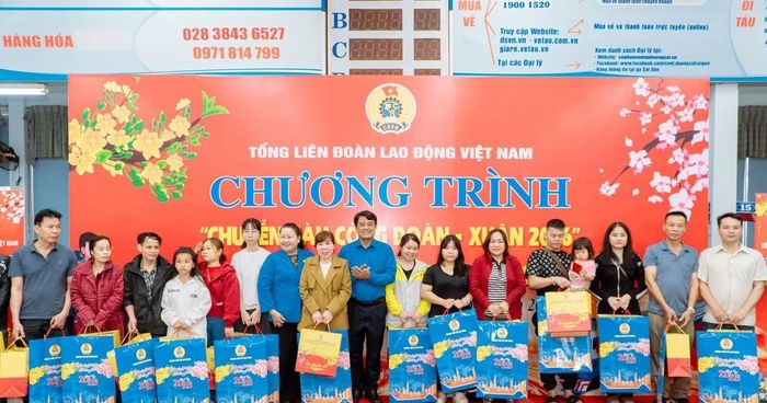 Tổng Liên đoàn Lao động Việt Nam cũng đặt yêu cầu nguồn lực và đối tượng được chăm lo Tết năm nay phải lớn hơn năm trước.