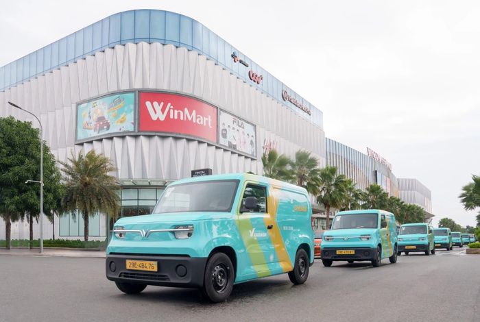 Chuyển đổi xanh trong logistics cần được nhìn từ cả hệ thống vận hành và quan hệ giữa chủ hàng, nhà vận tải, nhà thầu phụ và đơn vị cung cấp hạ tầng. Ảnh: VinFast