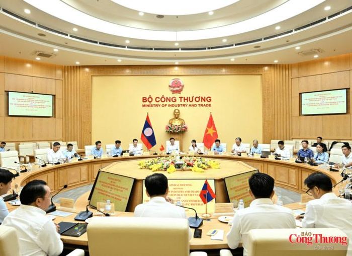 Bộ trưởng Bộ Công Thương Lê Mạnh Hùng hội đàm với Bộ trưởng Bộ Công Thương Lào vào ngày 31/7/2026.