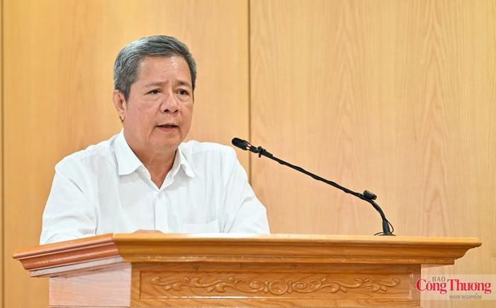 Ông Bùi Quốc Hùng, Phó Cục trưởng Cục Điện lực.