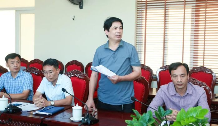 Đại diện Báo và Phát thanh, truyền hình Thanh Hóa phát biểu ý kiến tại hội nghị.