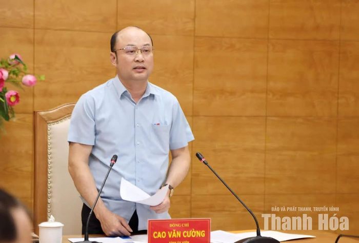Phó Chủ tịch UBND tỉnh Cao Văn Cường phát biểu kết luận hội nghị.