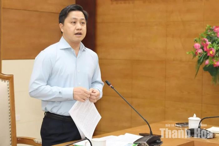 Lãnh đạo Sở Nông nghiệp và Môi trường phát biểu ý kiến tại hội nghị.