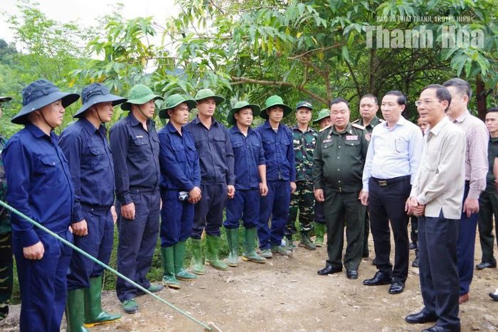 Đoàn công tác tỉnh Thanh Hóa thăm, kiểm tra công tác thực hiện nhiệm vụ của Đội Quy tập hài cốt liệt sĩ tại tỉnh Hủa Phăn, Lào.