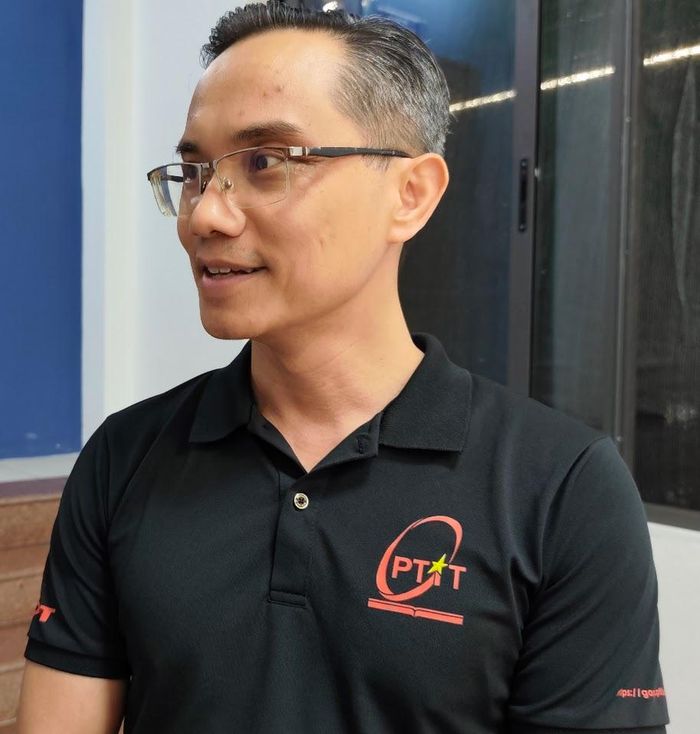 Theo TS. Cao Minh Thắng, thị trường game có phạm vi toàn cầu ngay từ đầu và mức độ cạnh tranh rất lớn. Một sản phẩm có thể được phát triển nhanh, nhưng để được người dùng đón nhận lại là một câu chuyện hoàn toàn khác. Để biến ý tưởng game thành sản phẩm thương mại, sinh viên cần sự tiếp sức từ nhiều phía.