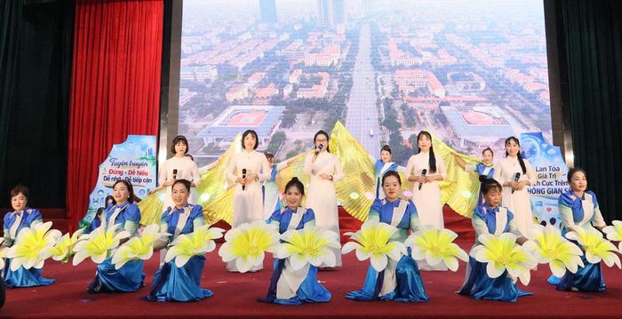  Các cấp Hội Liên hiệp Phụ nữ thành phố tích cực triển khai nhiều hoạt động chào mừng ngày thành lập Hội Liên hiệp Phụ nữ Việt Nam. 