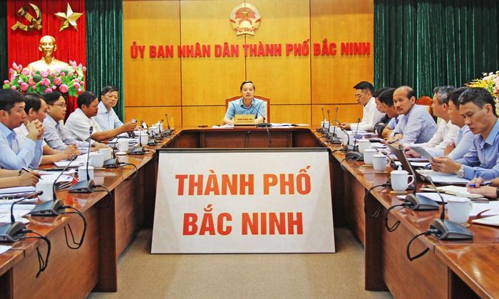  Toàn cảnh hội nghị. 