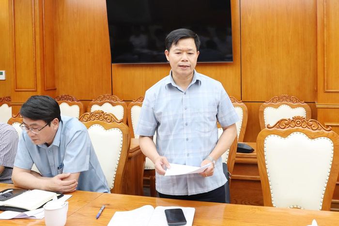  Lãnh đạo Sở Nội vụ phát biểu tại buổi làm việc. 