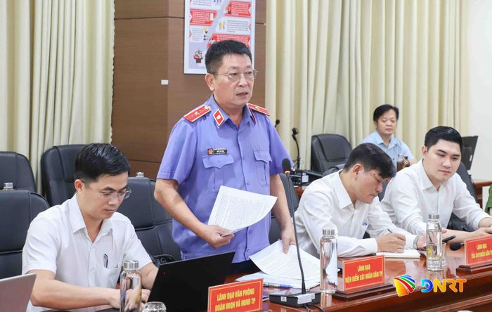 Đại biểu góp ý tại hội nghị. Ảnh: NGỌC PHÚ