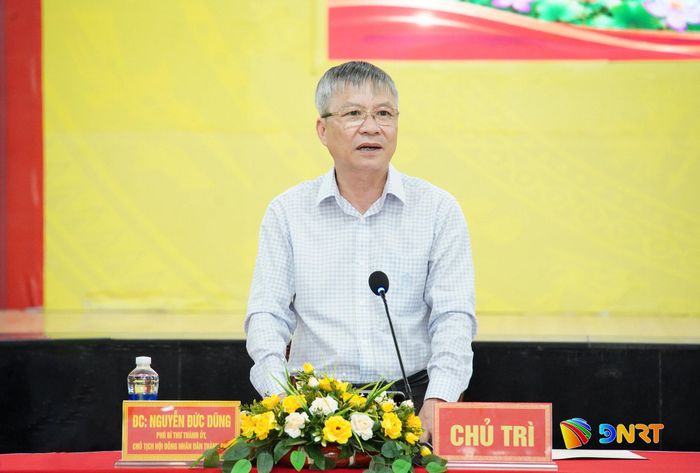 Chủ tịch HĐND thành phố Nguyễn Đức Dũng phát biểu tại buổi làm việc. Ảnh: T.CÔNG