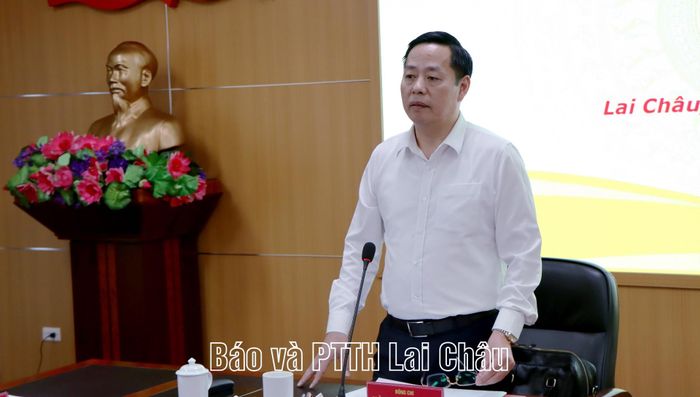 Đồng chí Hà Quang Trung - Phó Bí thư Tỉnh ủy, Chủ tịch UBND tỉnh phát biểu kết luận buổi làm việc.