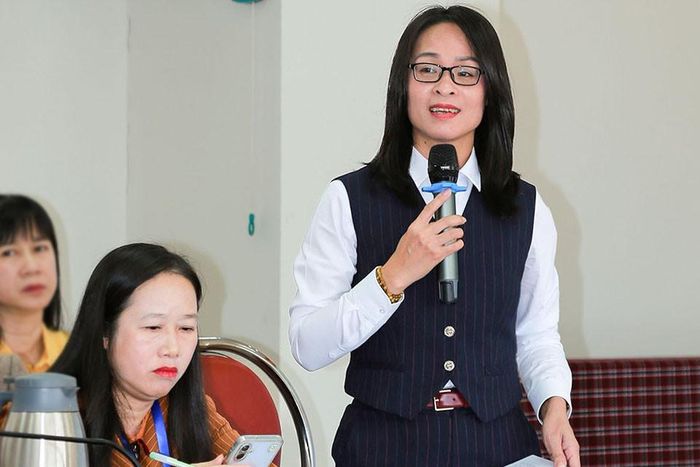 Bà Lê Thị Trúc Linh, Phó Giám đốc Sở Văn hóa, Thể thao và Du lịch, Phó Chủ tịch Hội đồng thẩm định, phát biểu ý kiến tại phiên họp