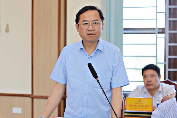 Đồng chí Tôn Thiện Đồng, Ủy viên Ban Thường vụ Tỉnh ủy, Trưởng Ban Tổ chức Tỉnh ủy phát biểu tại buổi làm việc