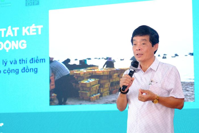 Ông Huỳnh Quang Huy, chuyên gia dự án báo cáo tại hội nghị