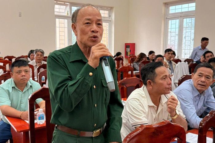 Cử tri phường B'Lao phản ánh các vấn đề quan tâm