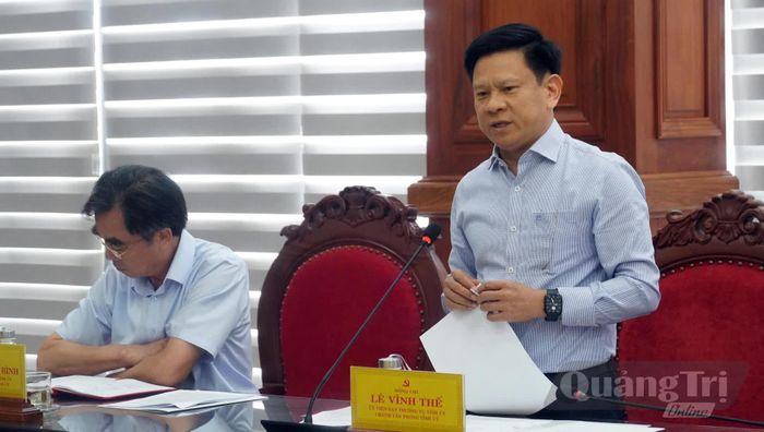 Đồng chí Lê Vĩnh Thế, Ủy viên Ban Thường vụ, Chánh Văn phòng Tỉnh ủy thảo luận tại hội nghị - Ảnh: N.M