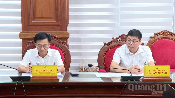 Đại biểu tham dự buổi làm việc - Ảnh: N.L